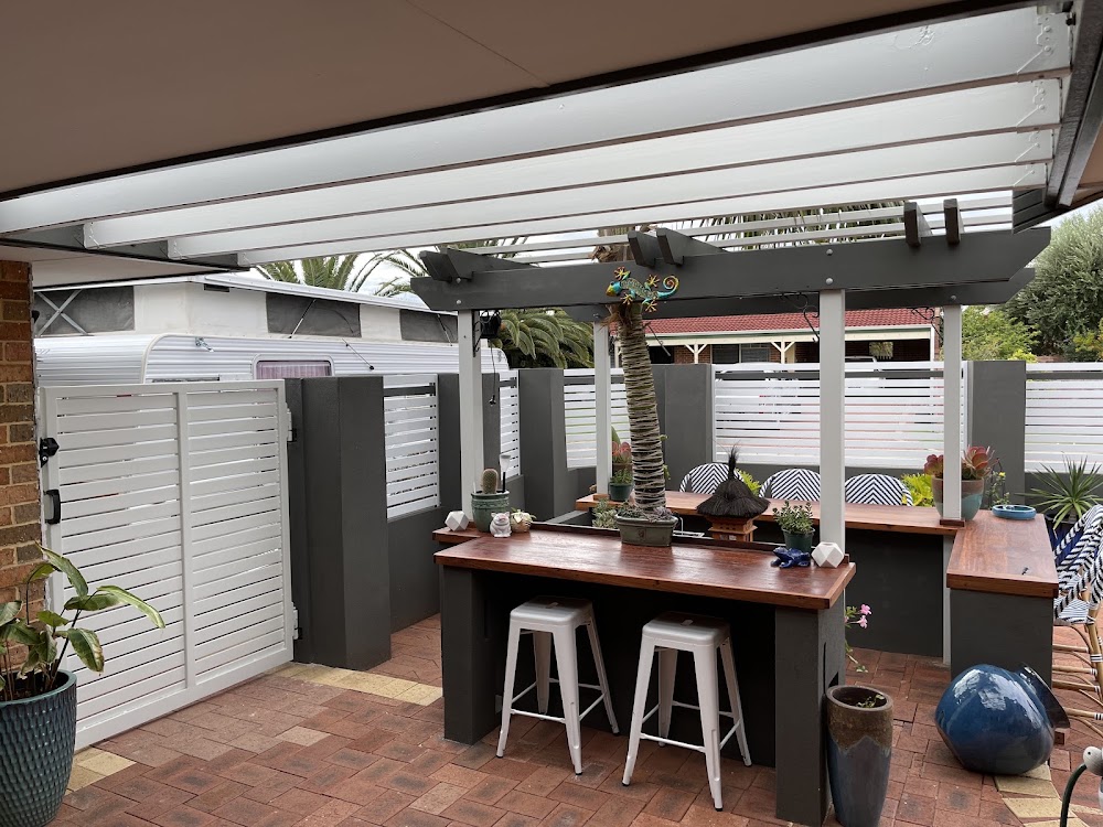 EarthRam - Handyman & Carpentry Services
